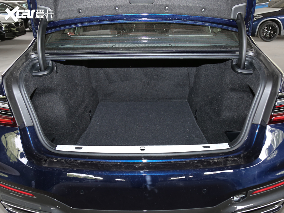 2019R7ϵ Ŀ 740Li  M\b