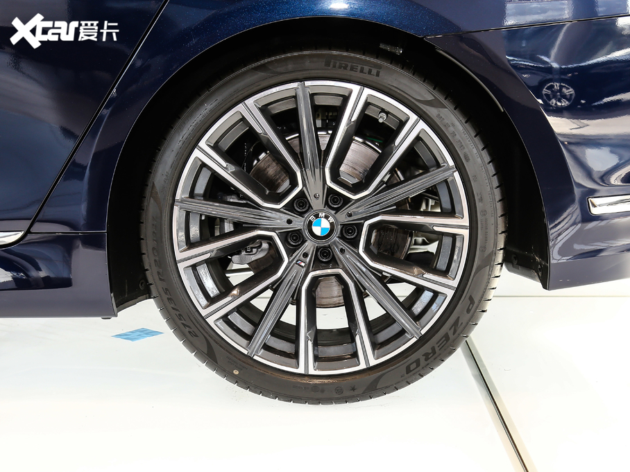 2019R7ϵ Ŀ 740Li xDrive  M\b