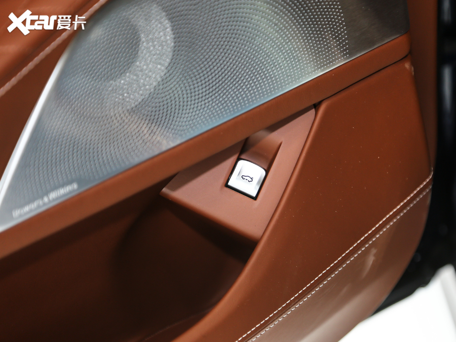 2019R7ϵ Ŀ 740Li xDrive  M\b