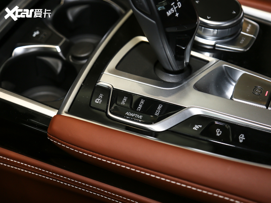 2019R7ϵ Ŀ 740Li xDrive  M\b