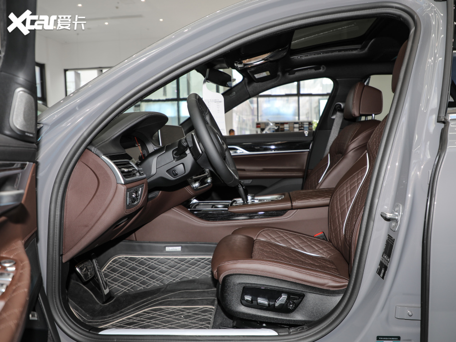 2019��R7ϵ �Ŀ� 740Li �I(l��ng)���� ���A���b