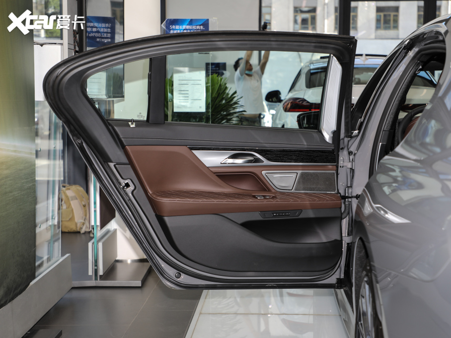 2019��R7ϵ �Ŀ� 740Li �I(l��ng)���� ���A���b