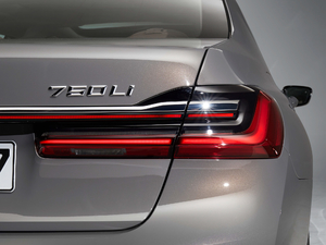 2019750Li xDrive (x)(ji)^