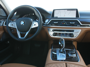 2019750Li xDrive п؅^