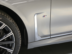 2019740Li  M\b (ji)^