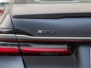 2019M760Li xDrive V12 Ab ^