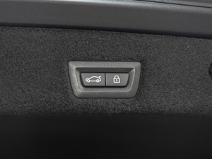 2019M760Li xDrive V12 Ab g