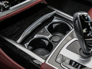 2019M760Li xDrive V12 Ab g