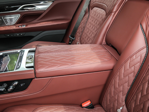 2019M760Li xDrive V12 Ab 