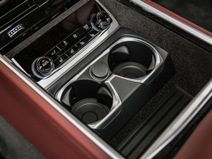 2019M760Li xDrive V12 Ab g