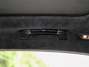 2019M760Li xDrive V12 Ab g