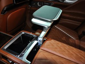 2019740Li xDrive  Ab g