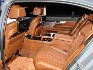 2019740Li xDrive  Ab ſg