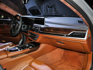 2019740Li xDrive  Ab п؅^