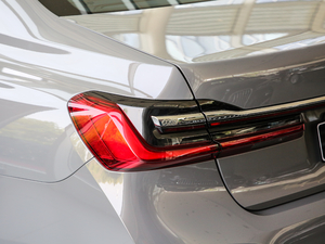 2019款740Li 领先型 豪华套装 细节外观