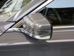 2019款740Li 领先型 豪华套装 细节外观