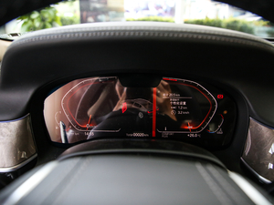2019款740Li 领先型 豪华套装 仪表