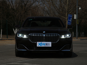 2019740Li xDrive  Ab ^