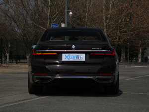 2019740Li xDrive  Ab ^