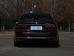 2019740Li xDrive  Ab ^