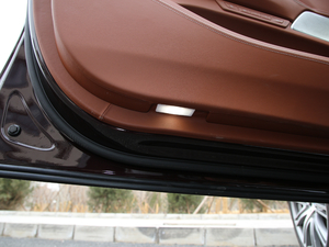 2019740Li xDrive  Ab g