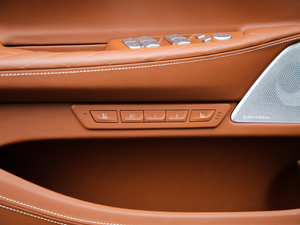 2019740Li xDrive  Ab g