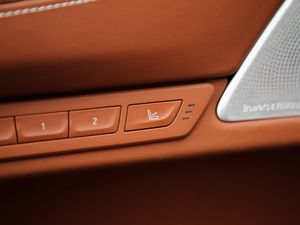 2019740Li xDrive  Ab g