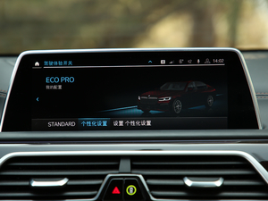 2019740Li xDrive  Ab п؅^