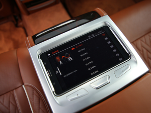 2019740Li xDrive  Ab п؅^