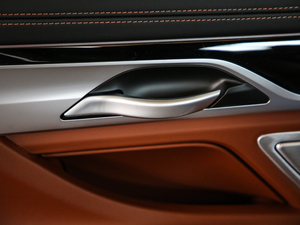 2019Ŀ 740Li xDrive  Ab g