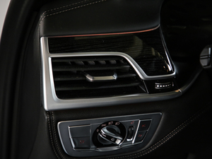 2019Ŀ 730Li M\b п؅^