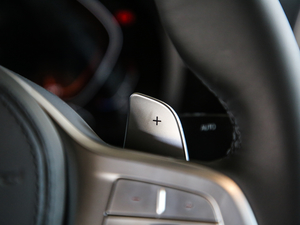 2019Ŀ 730Li M\b п؅^