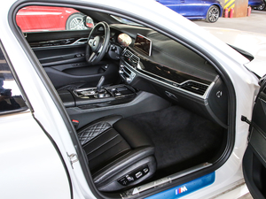 2019Ŀ 730Li M\b п؅^