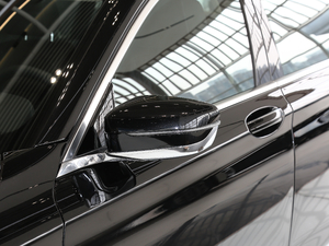 2019Ŀ 730Li Ab (x)(ji)^