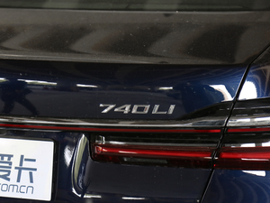 2019Ŀ 740Li  M\b ^