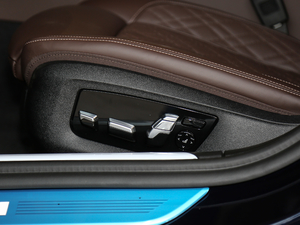 2019Ŀ 740Li  M\b {{