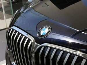 2019Ŀ 730Li M\(yn)(dng)b (x)(ji)^