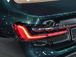 2019Ŀ 750Li xDrive V8 Ab ^