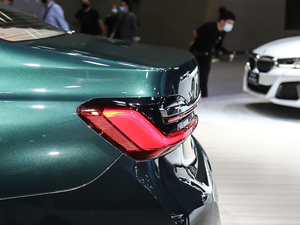 2019Ŀ 750Li xDrive V8 Ab ^