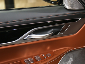 2019Ŀ 750Li xDrive V8 Ab g