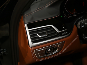 2019Ŀ 750Li xDrive V8 Ab g