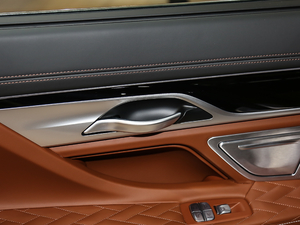 2019Ŀ 750Li xDrive V8 Ab g