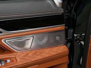 2019Ŀ 750Li xDrive V8 Ab g