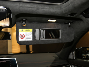 2019Ŀ 750Li xDrive V8 Ab g