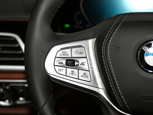 2019款改款 750Li xDrive V8 豪华套装 中控区