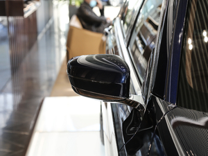 2019Ŀ 740Li xDrive  M\b ^