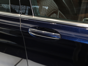 2019Ŀ 740Li xDrive  M\(yn)(dng)b (x)(ji)^