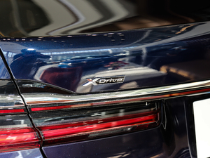 2019Ŀ 740Li xDrive  M\b ^