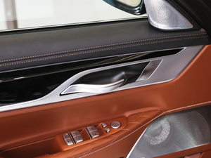 2019Ŀ 740Li xDrive  M\b g