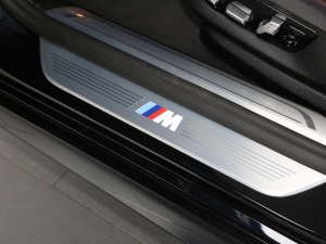 2019Ŀ 740Li I M\b g